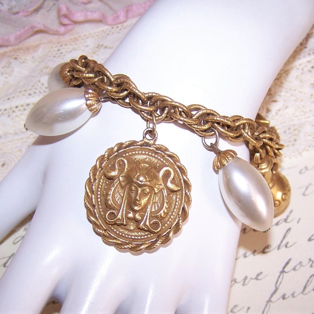 RARE 1960s Coro Egyptian Revival Charm Bracelet with 5 Pharaoh Charms & 4 Pearls